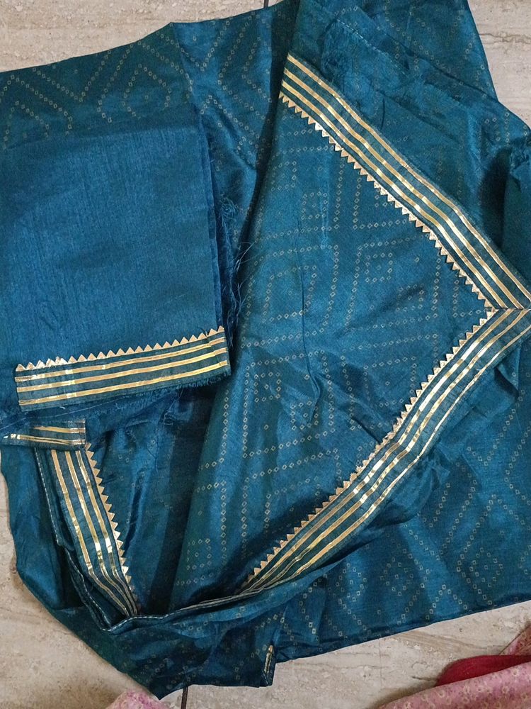 New Unsed Saari With Blouse Piece