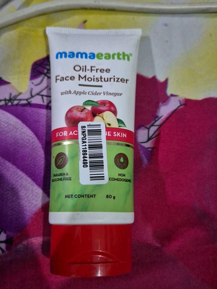 Mamaearth Oil Free Moisturizer