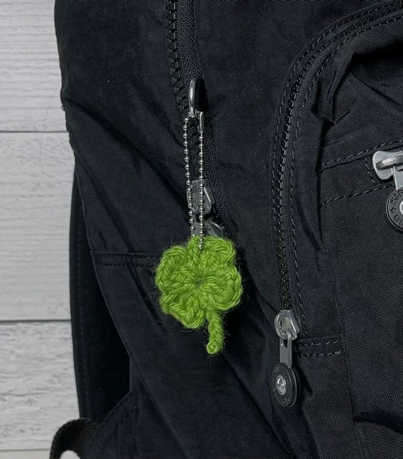 4 leaf clover keychain