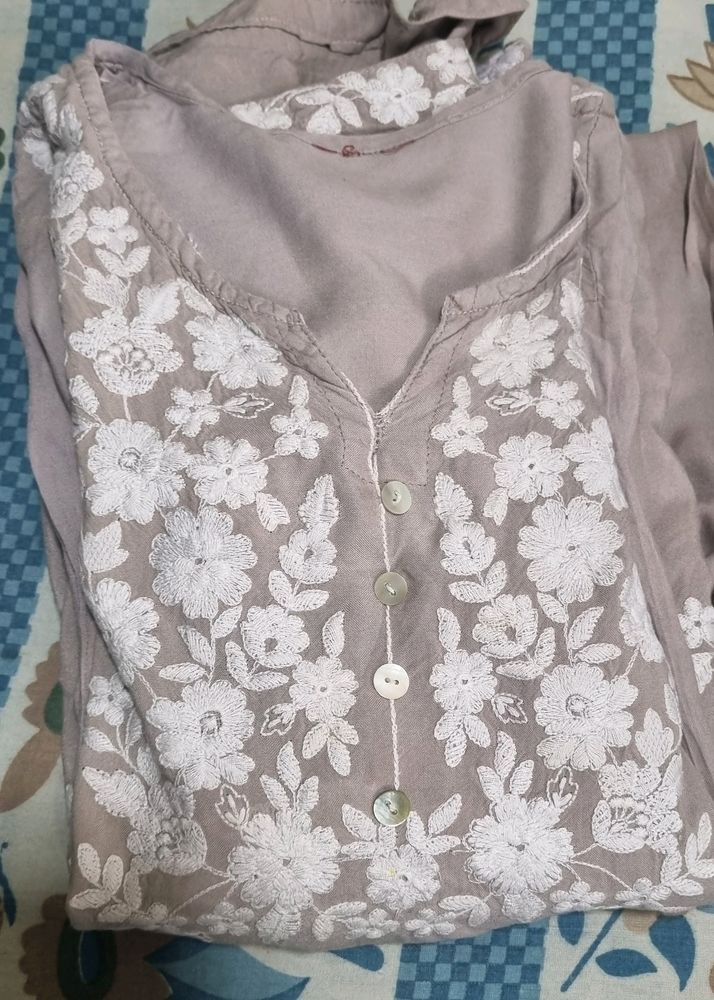 Lakhnawi Kurti