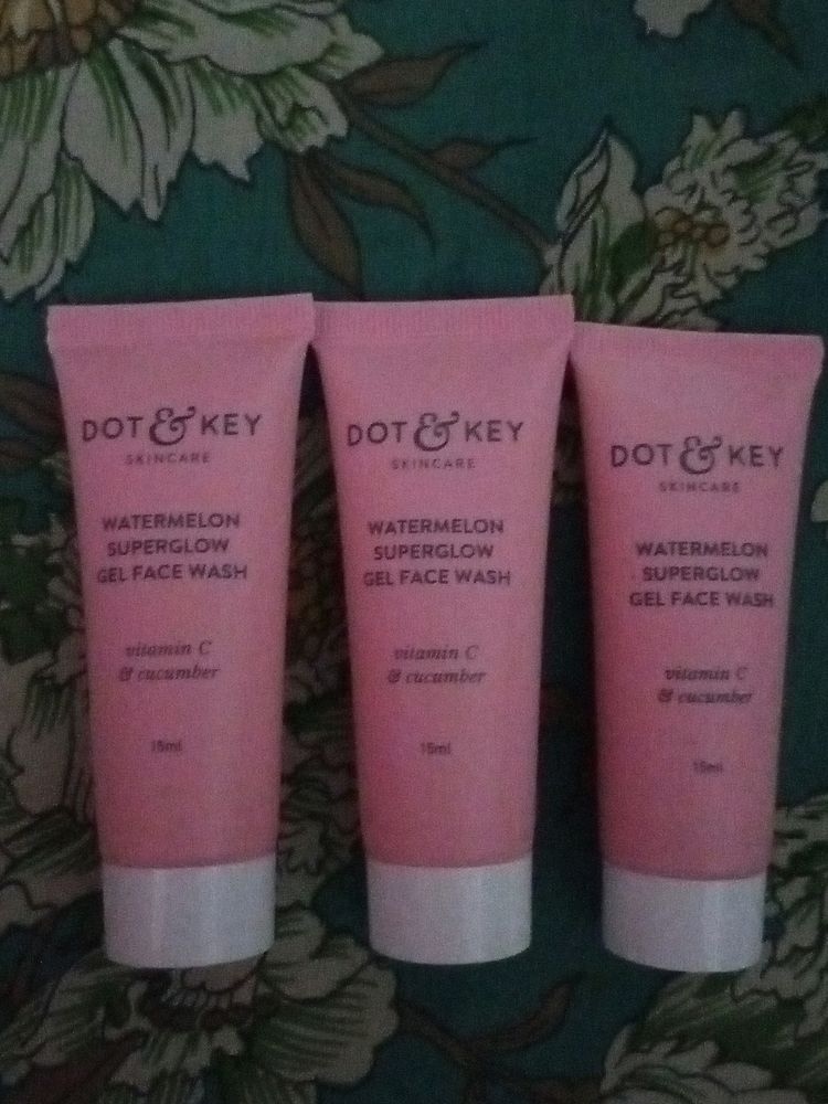 3 Dot & Key Watermelon Superglow Gel Face Wash