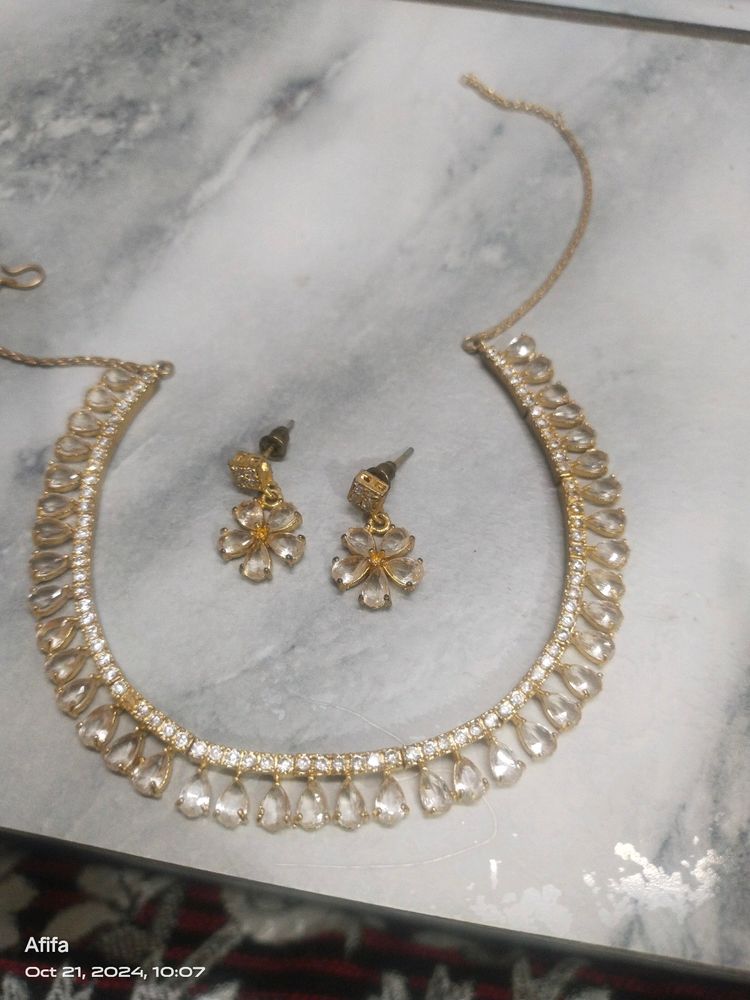 AD NECKLACE SET