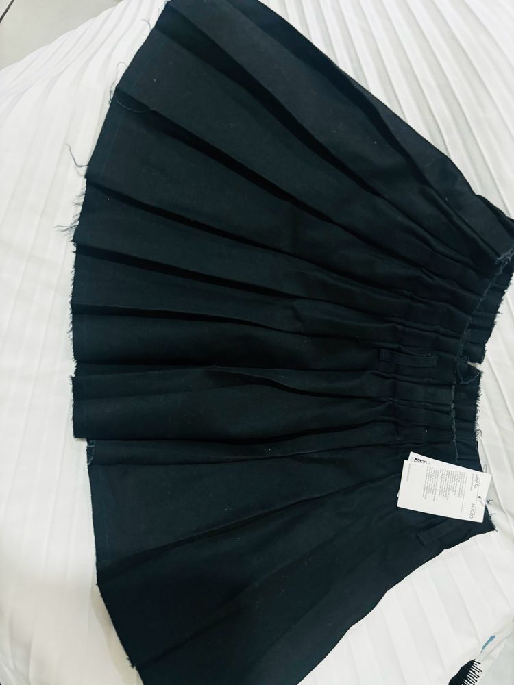 H&M Skirt