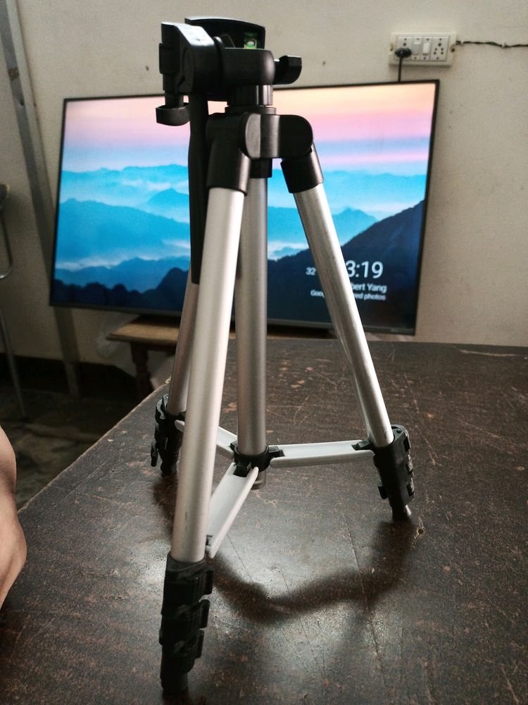 Heavy Tripod Silver With Mobile Holder Camera Extd