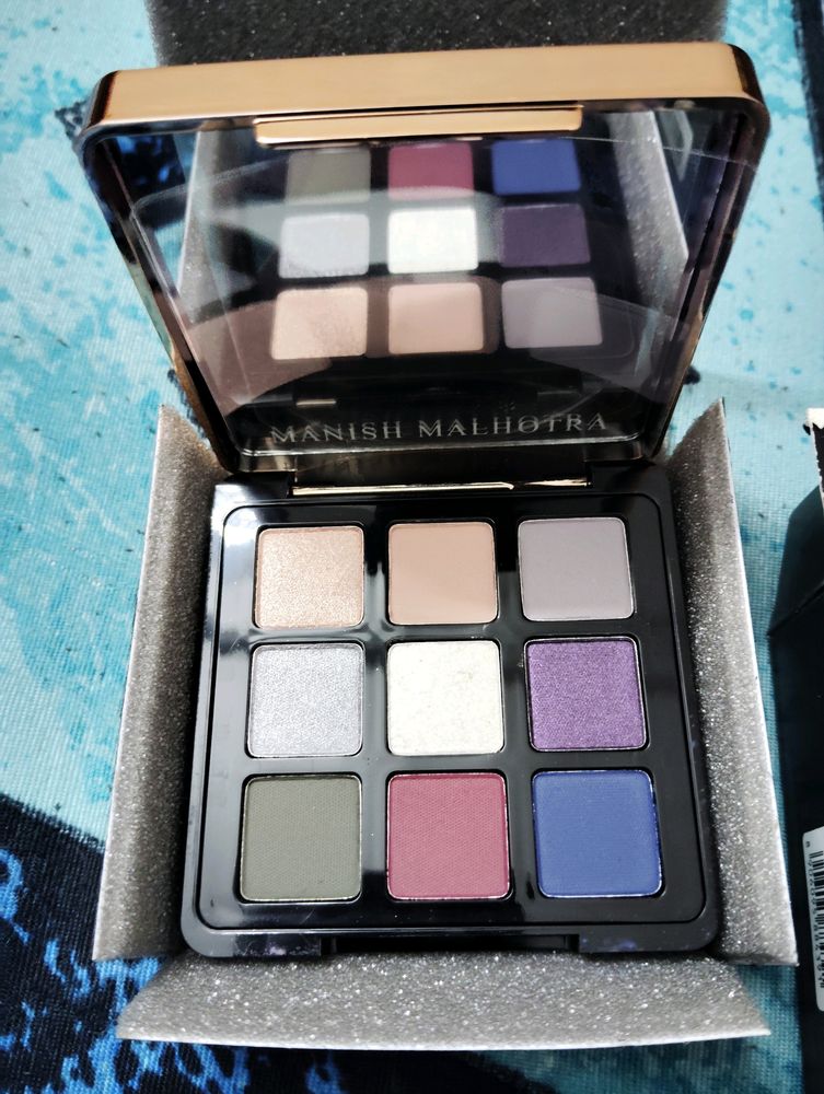 Manish Malhotra 9 In1 Eyeshadow Palette,Enchante