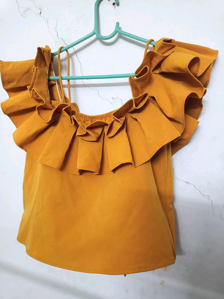 Mustard Yellow Lettuce Top