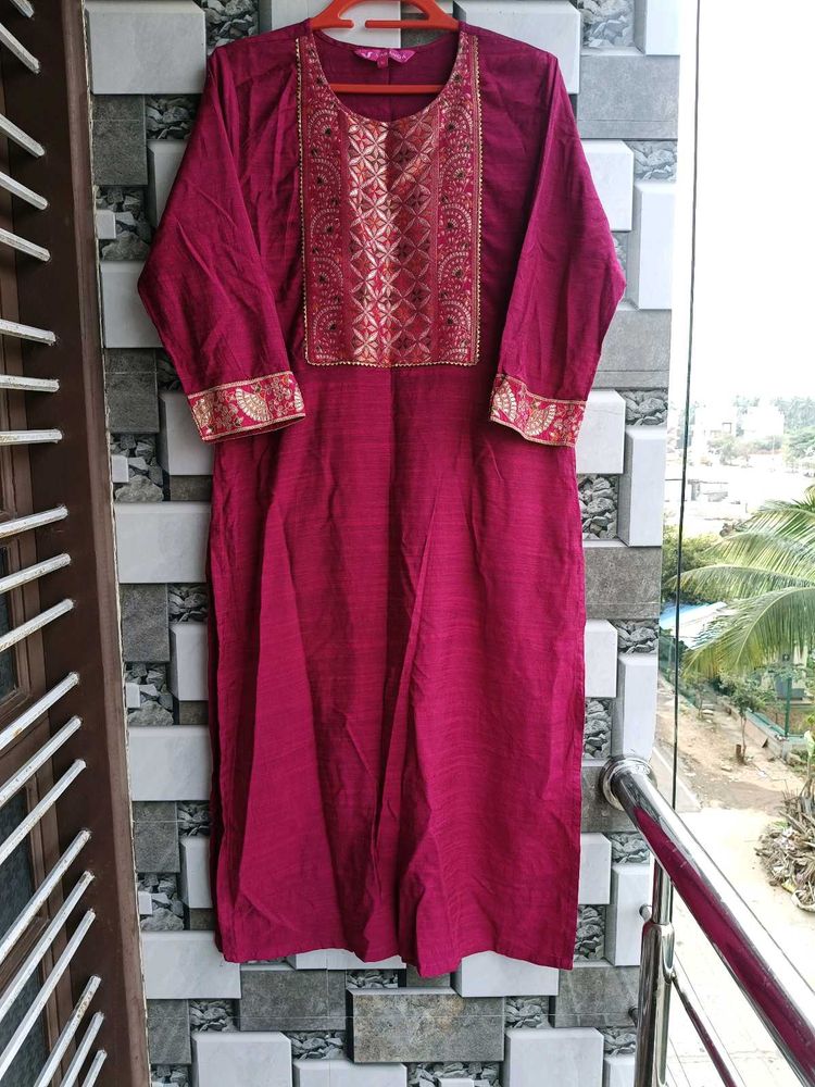 Varanga Kurta And Pant Set