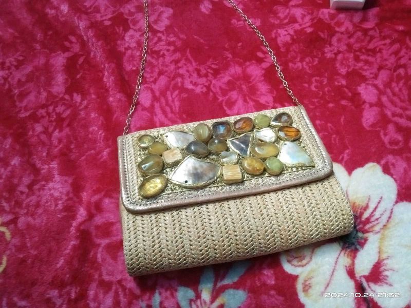 Trendy Women's Golden Resin Clutch