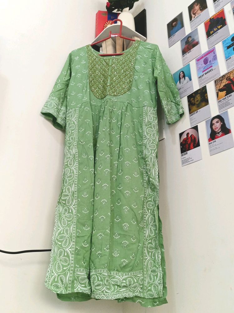 💚MOSS GREEN GRACE KURTI💚