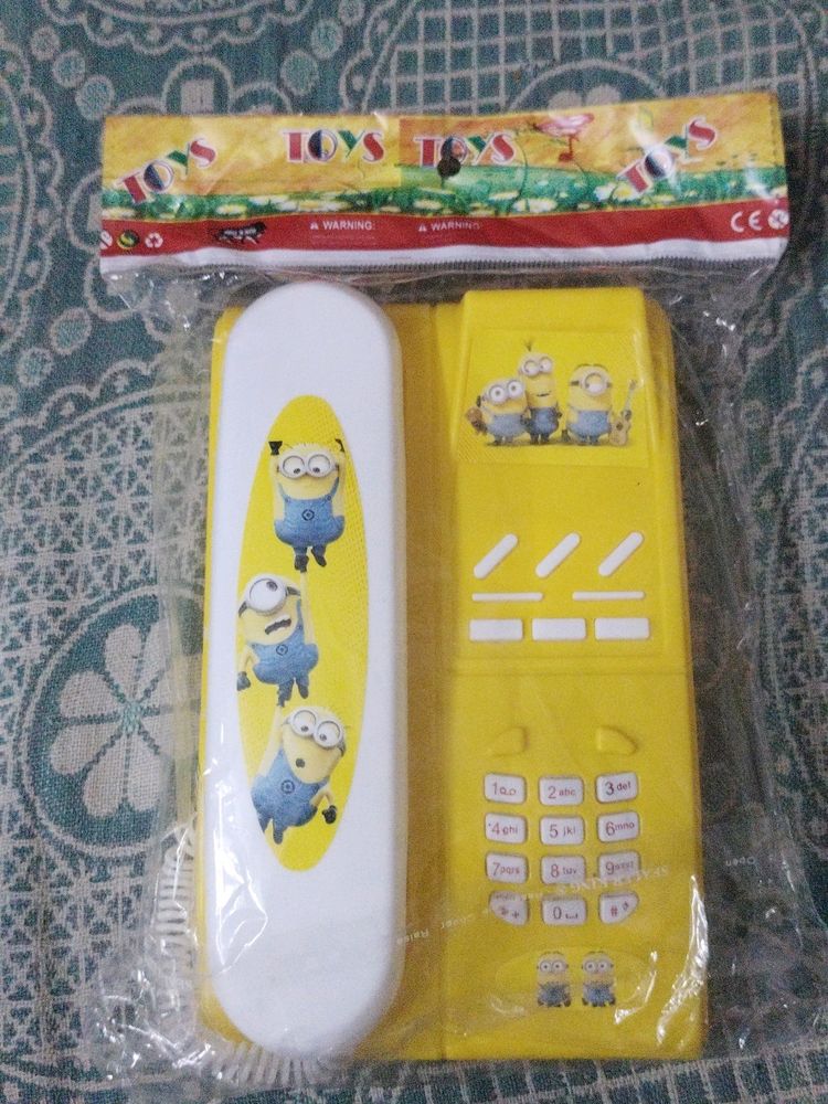 Toy Telephone