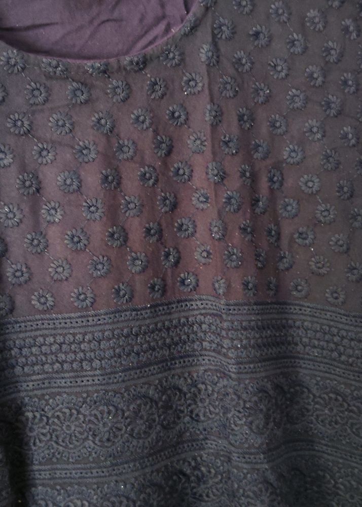 Cotton Blend Chikenkari Kurthi