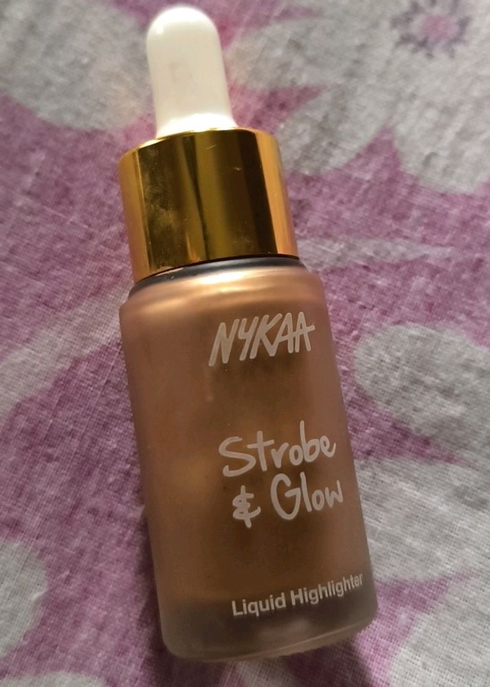 Nykaa Strobe Liquid Highlighter- Glazed Bronze