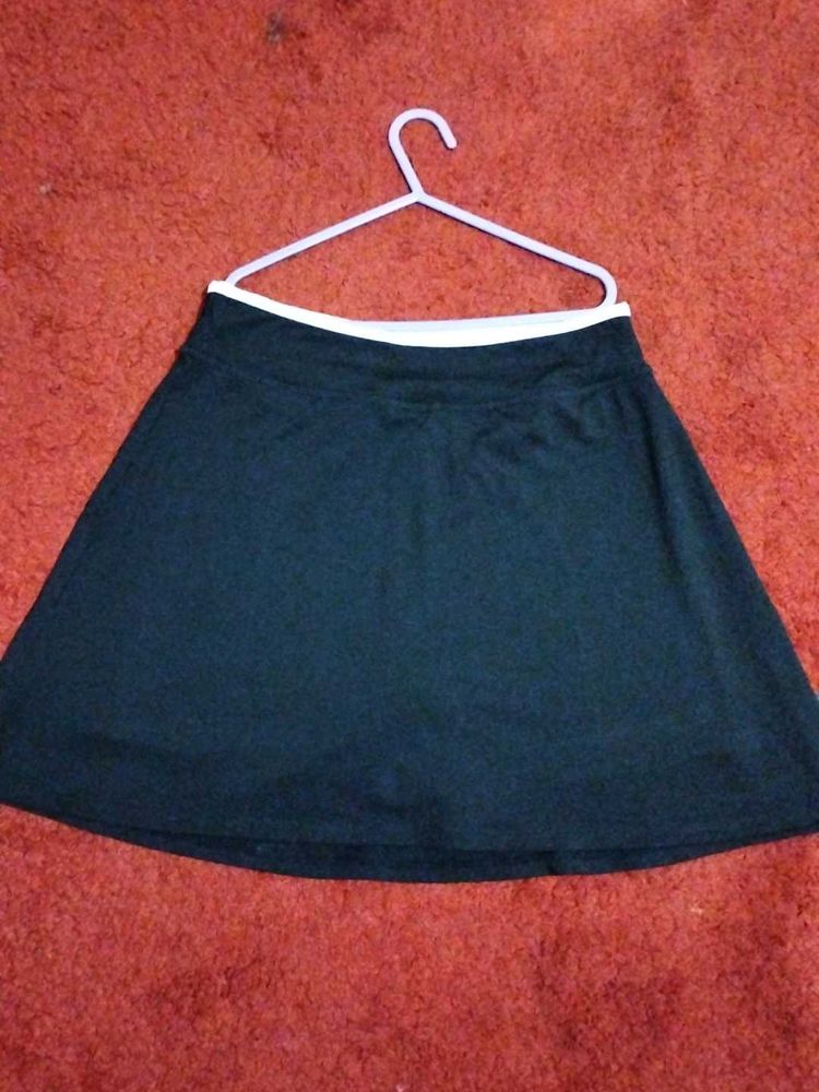 Black Skirt With Inbuilt shorts Strechebale Fabric