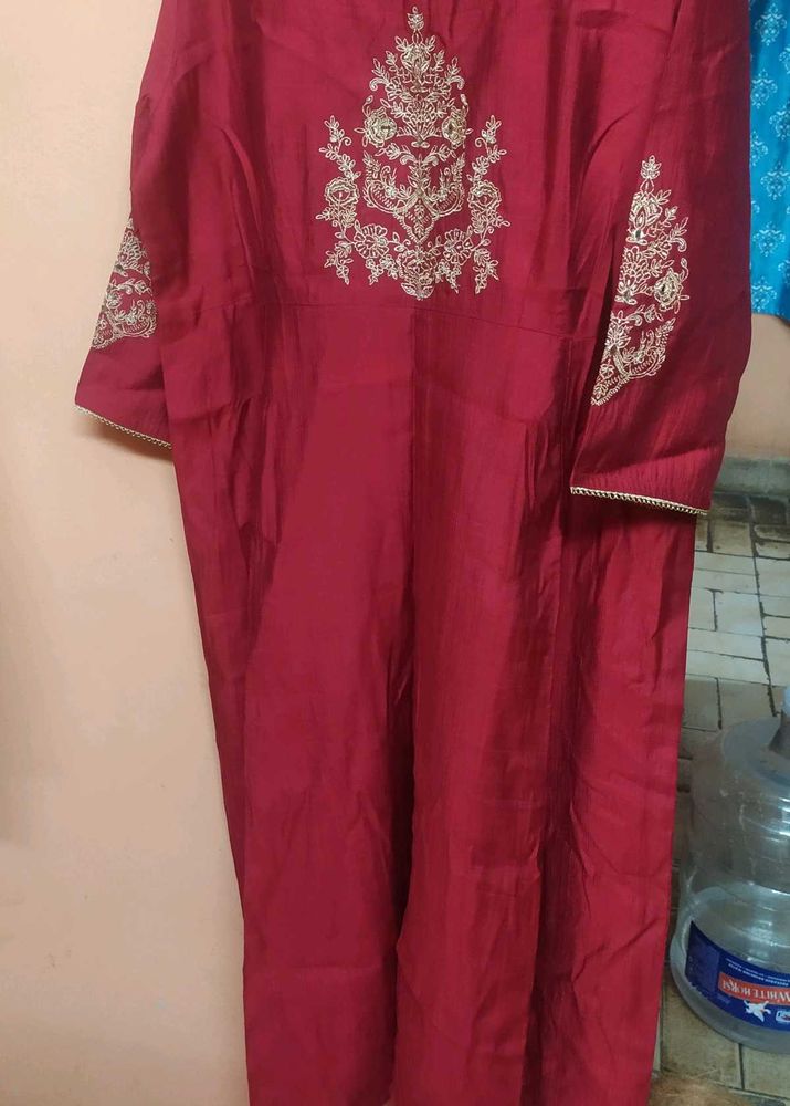 Maybelline Kurta