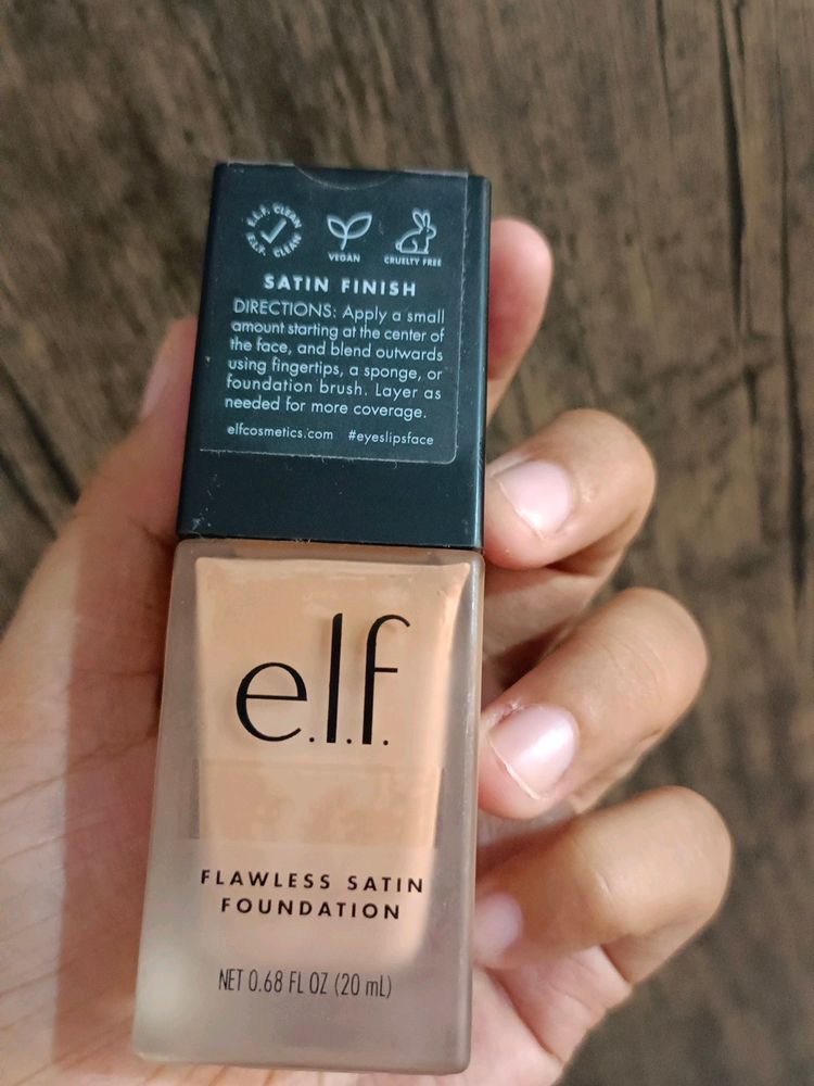 Elf Foundation - Sand