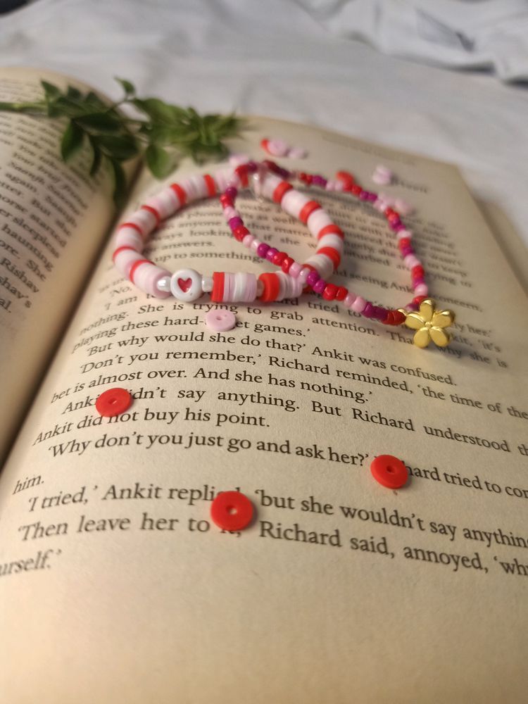 Valentine Beaded Bracelet 🎀🌷