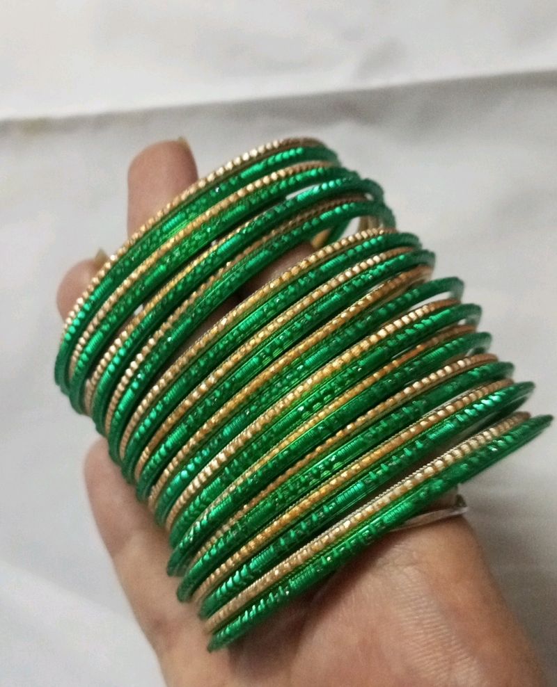 Green And Gold Color Bangles