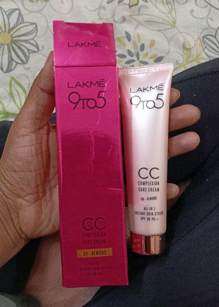 LAKME Cc Cream🔥04 Almond Shade With Spf 30