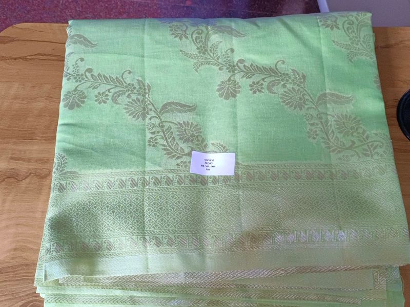 New Tissue Saree With Blouse