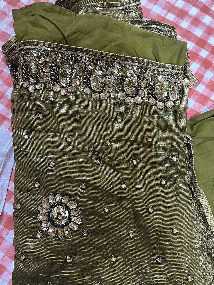 Women Saree With Blouse And Peticot