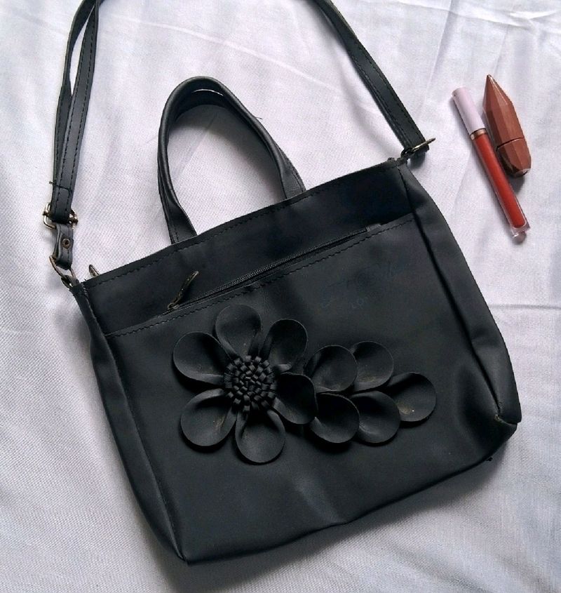 Black Handbag/Slingbag.