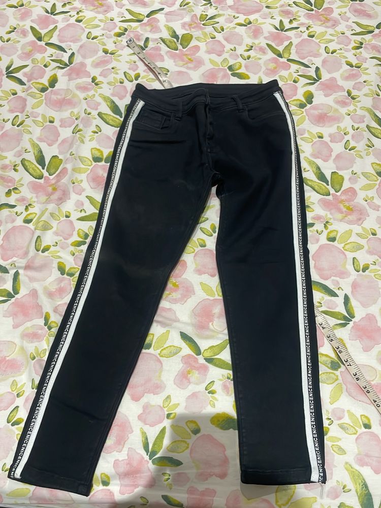 Stretchable Jegging