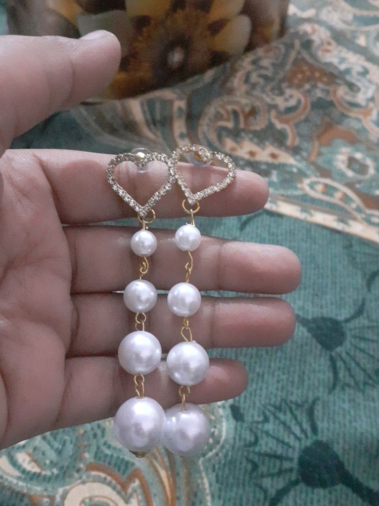 White & Golden Earrings