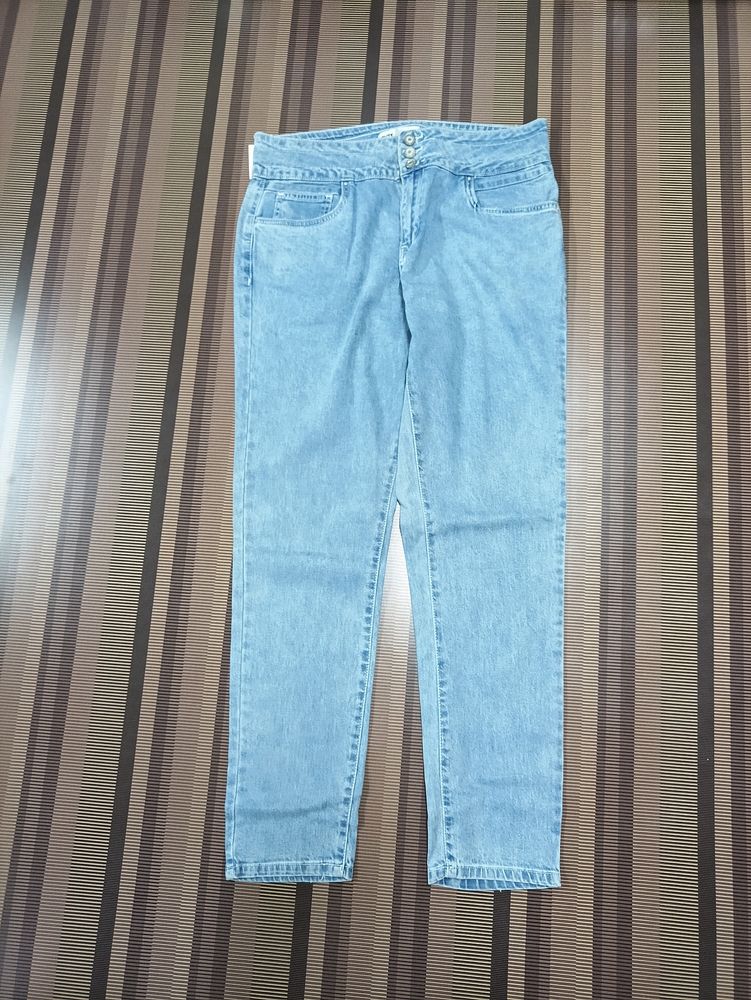 W-54 Size-36 Slim Fit Women Denim Jeans