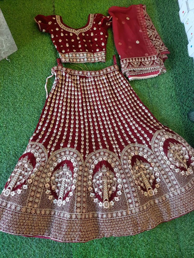 Bridal Lehenga Set Heavy