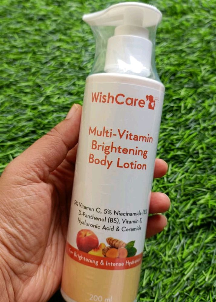 Multivitamin Brightening Body Lotion