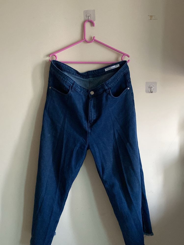 Wide leg jeans