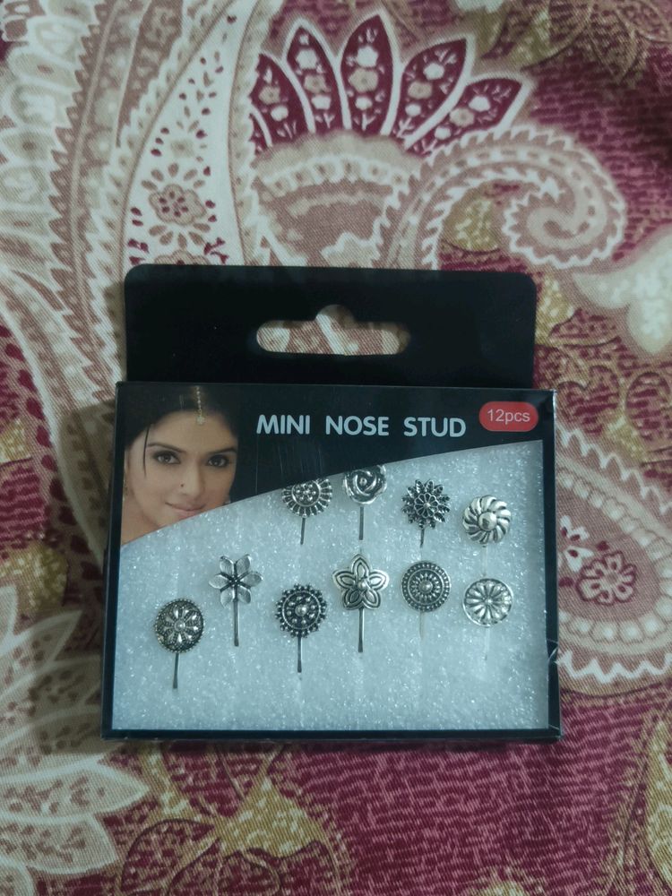 Mini Nose Studs