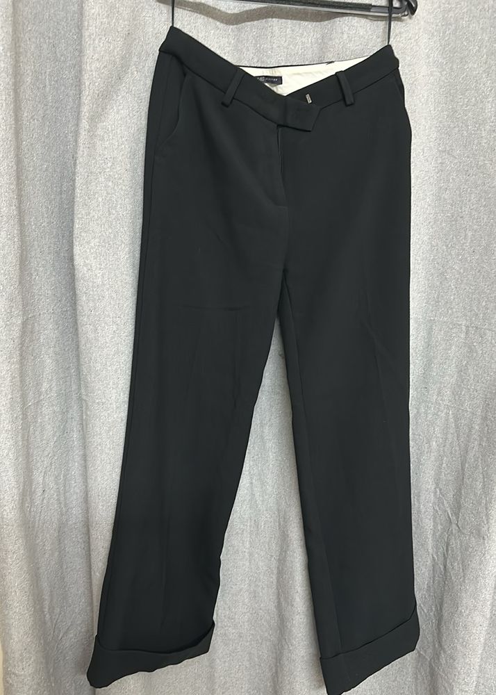 M&S Pants With Fold Details