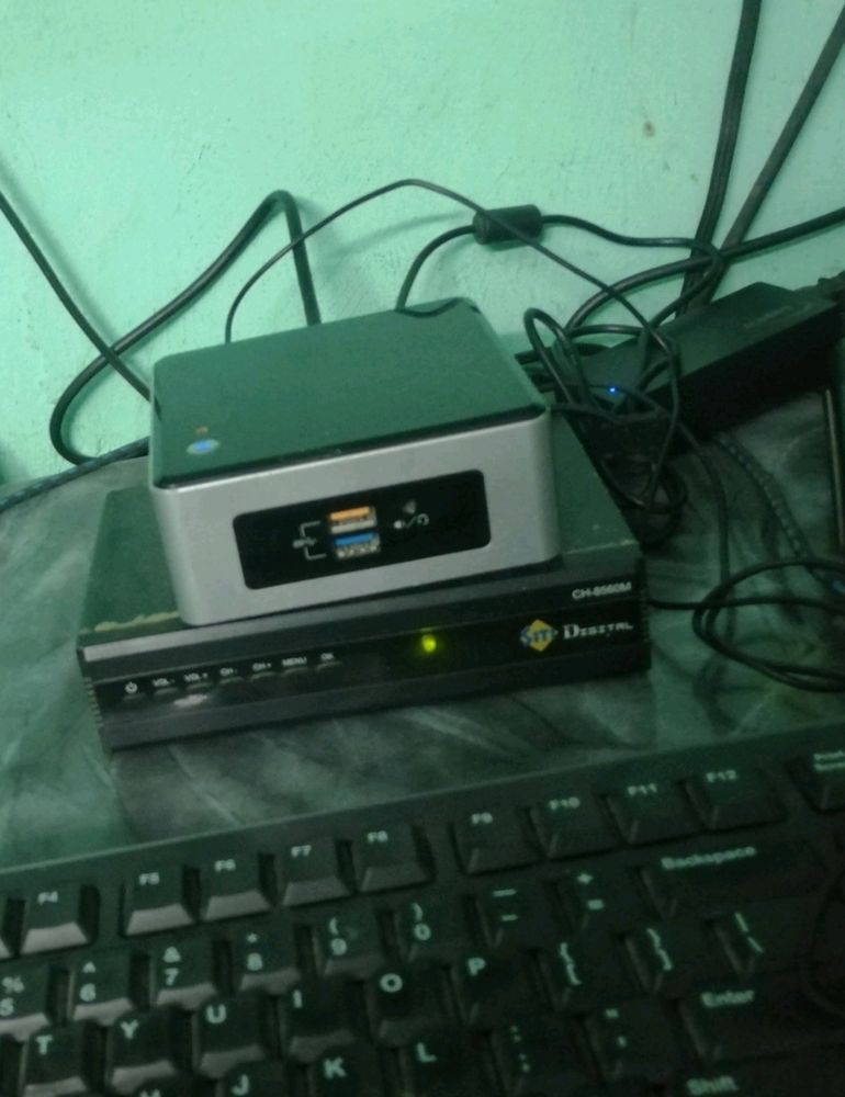 Intel NUC