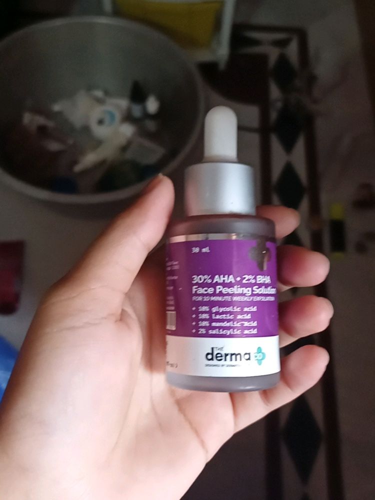 THE derma co 30% AHA 2% BHA PEELING SOLUTION