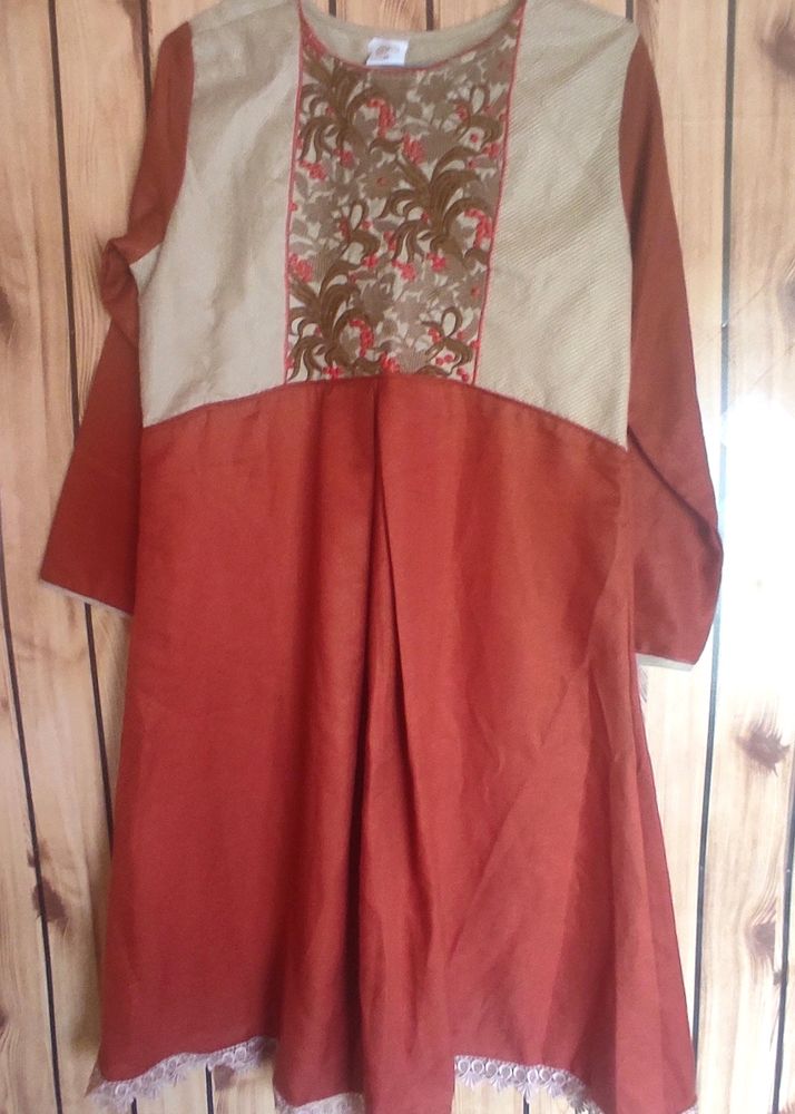 Beautiful Kurti, Size M, New