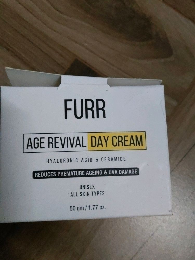 FURR Age Revival Day Cream Reduces Dark Spots