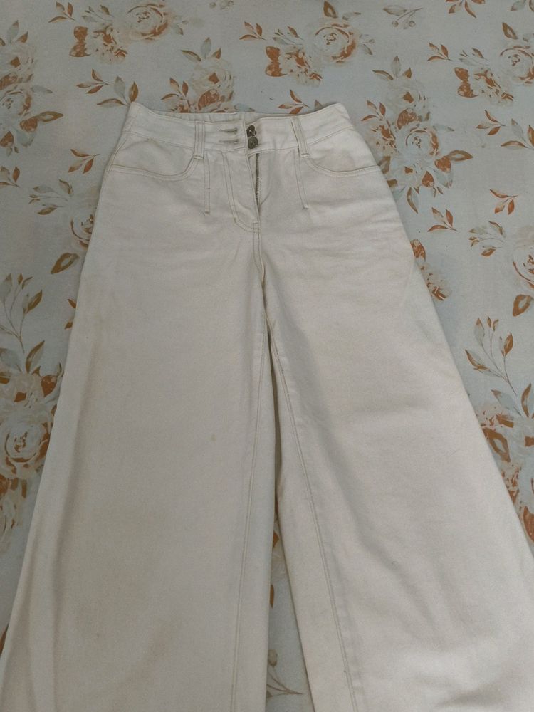 white flared jeans