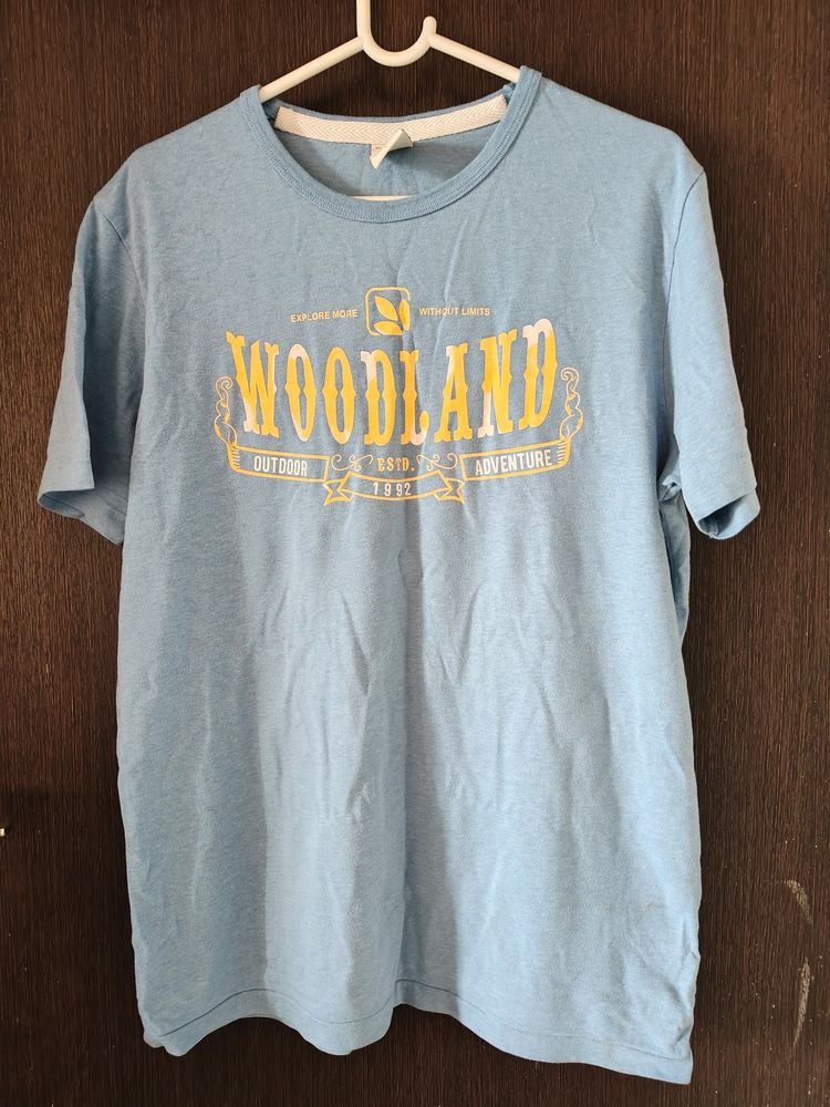 Mens Tshirt sky Blue,Size Large