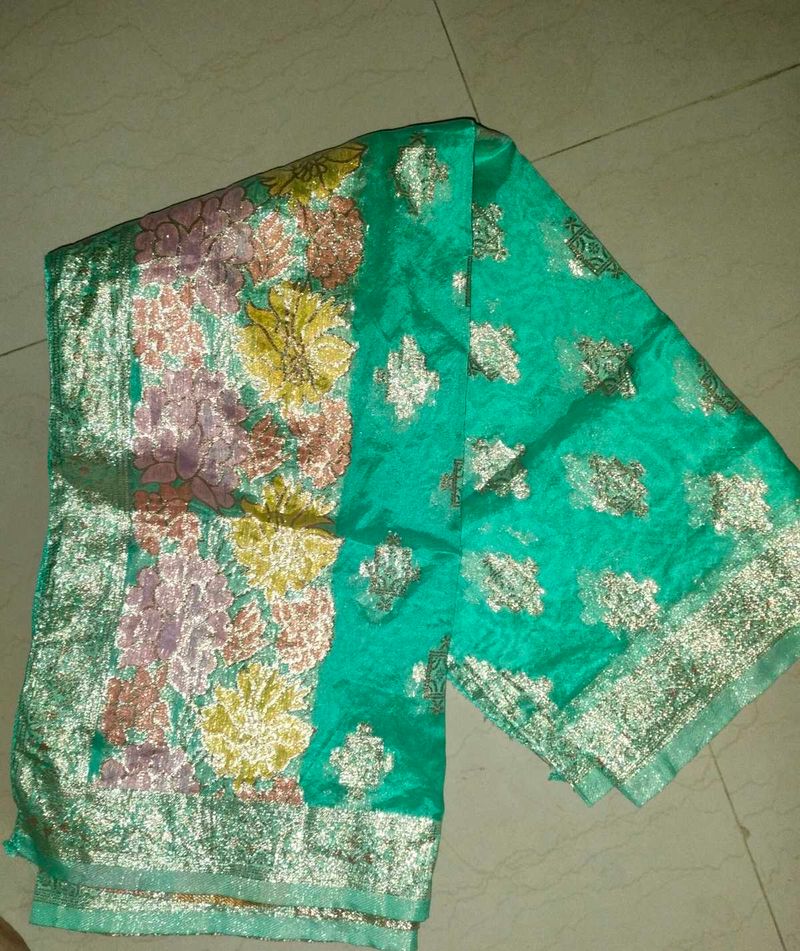 Banarsi Multi Colour Dupatta Set