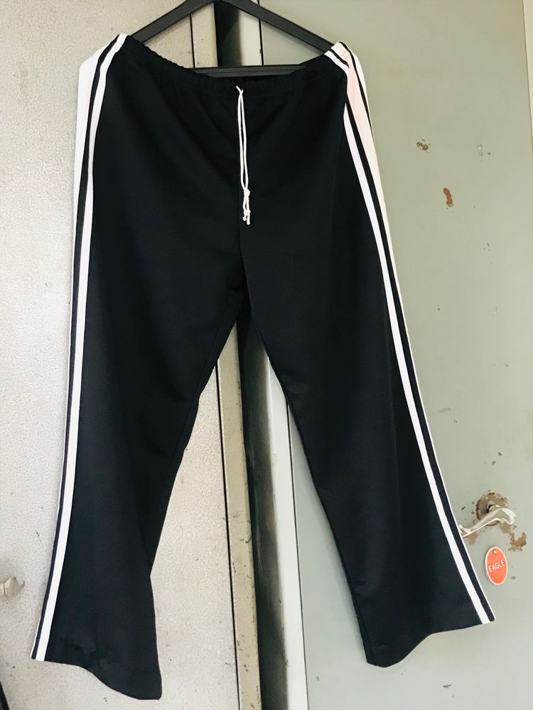 Woman’s Track Pant