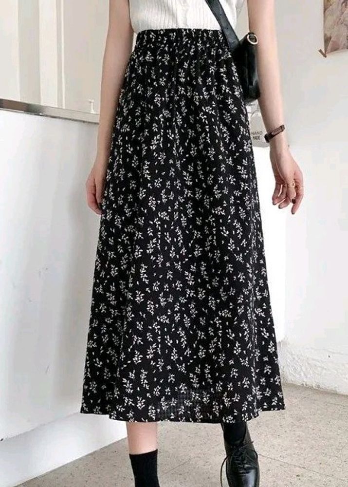 Black Floral Maxi Skirt🖤