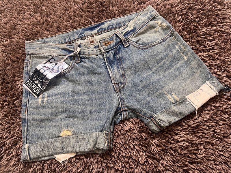 28 Waist Brand New Hot Short