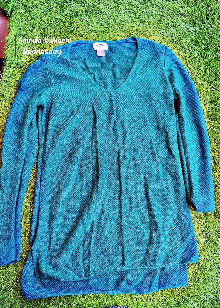 Blue Old Navy Sweater