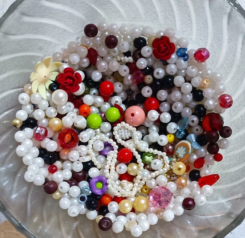 400+ Beads