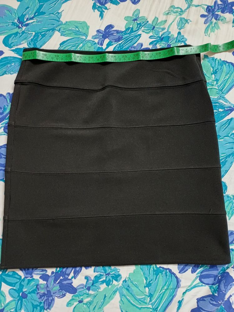 formal black pencil skirt