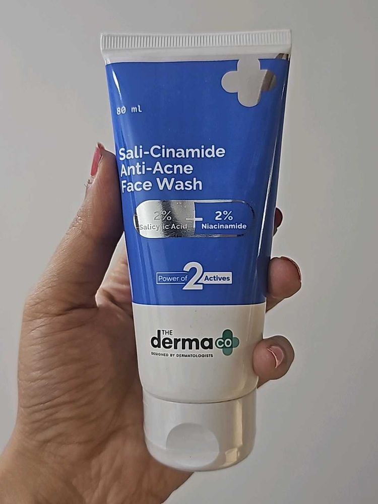 Derma Co Sali Cinamide Face Wash