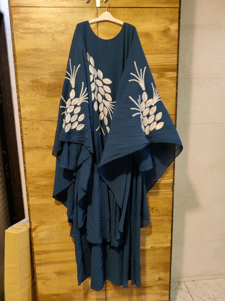 Kaftan Burkha,With Matching Stall