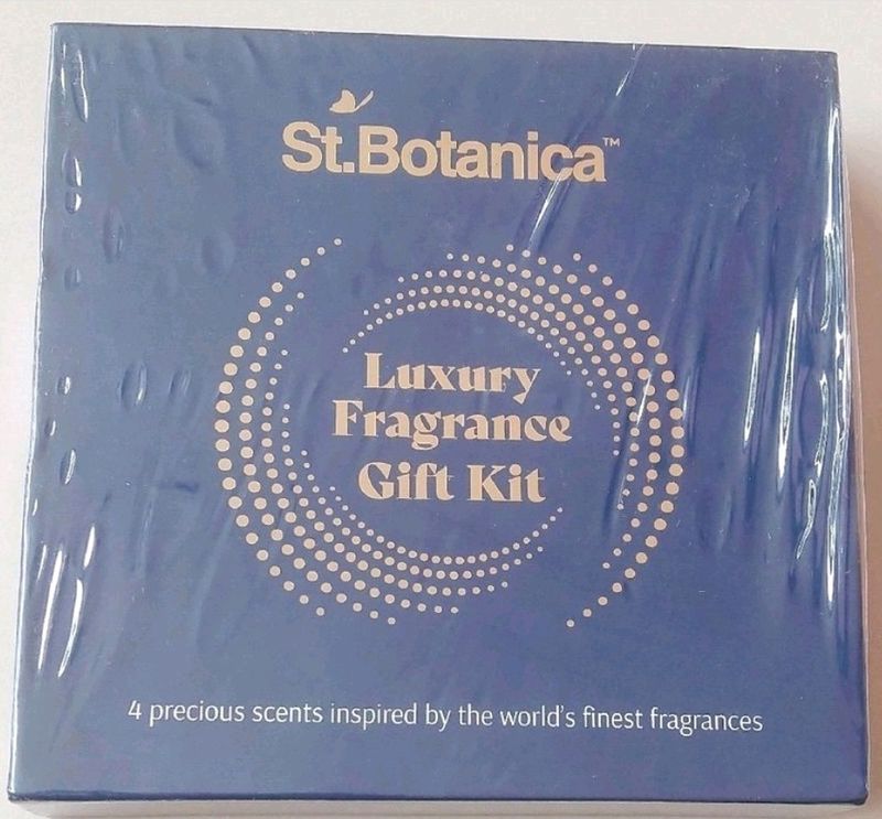 Exclusive Parfum Gift Set.