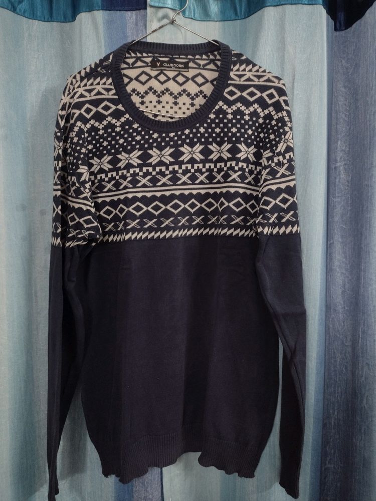 Mens Sweater In Good Condition